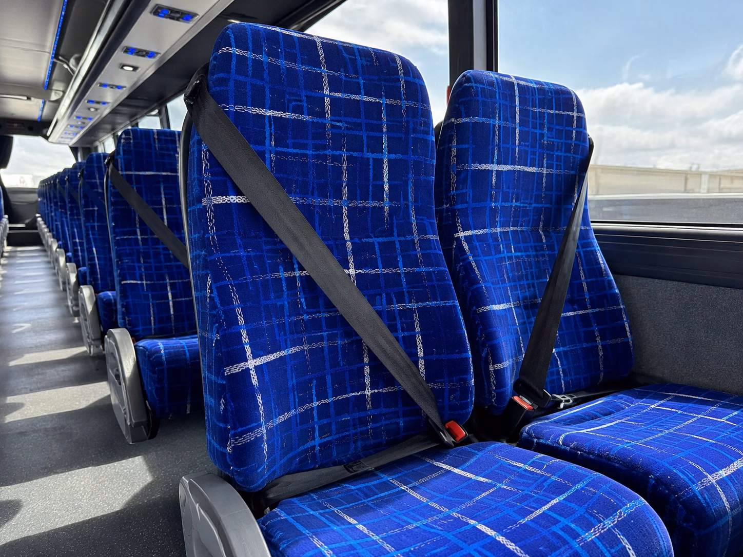 conference and trade show shuttles for doral s corporate community